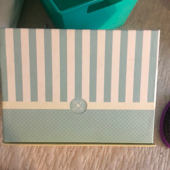 Bundle of 100 Assorted Greeting bday Thank You & blank cards stickers Hallmark - Picture 2 of 8